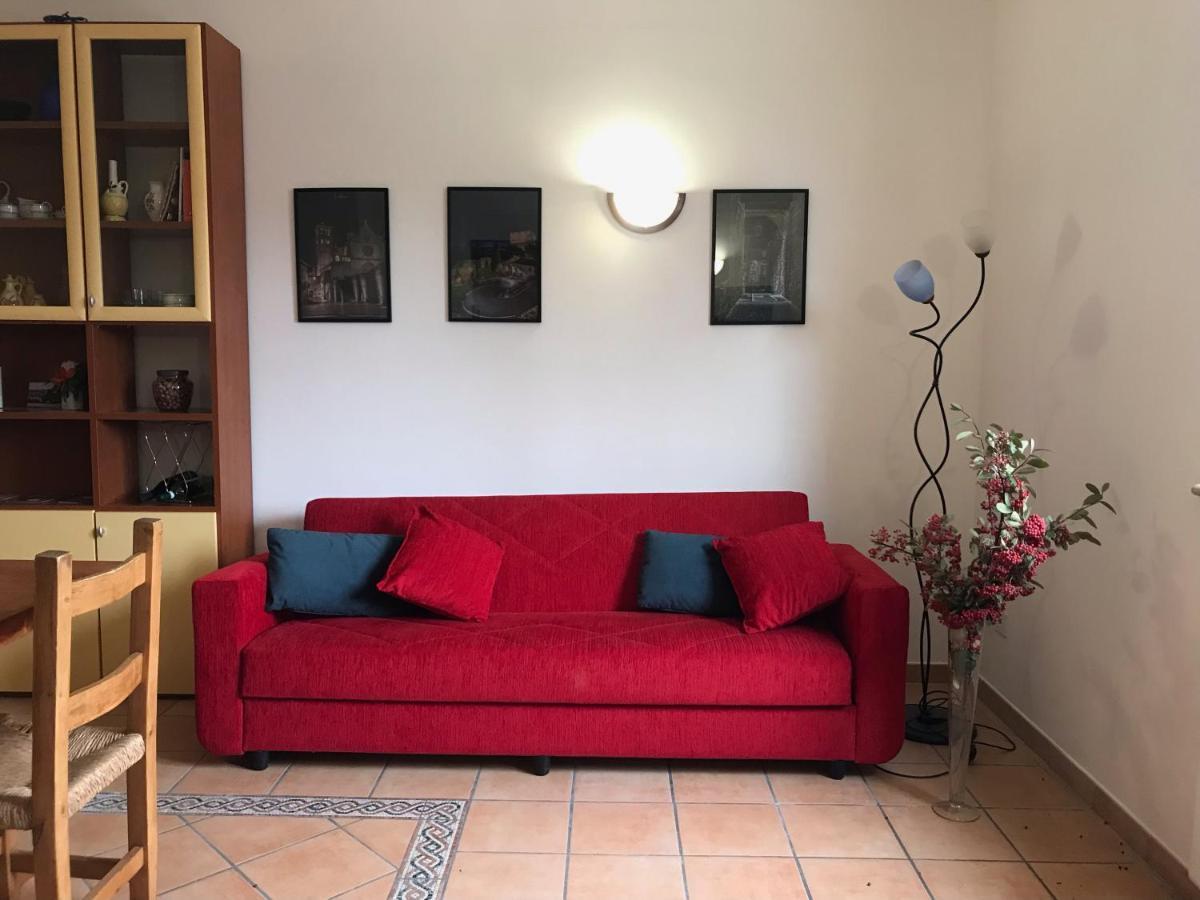 La Casa Di Demetra. Un Paradiso Tra Gli Olivi. Montecchio  Bagian luar foto